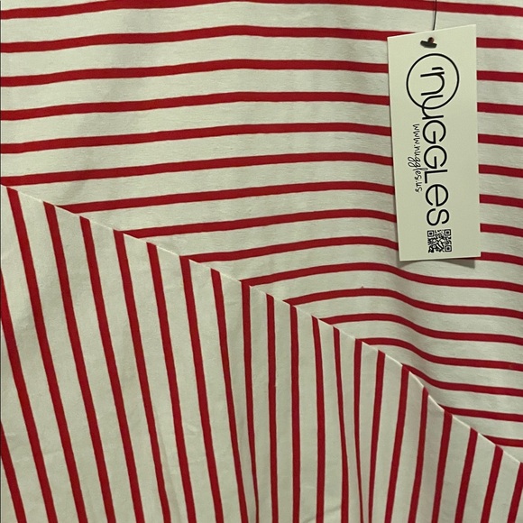 NWT Red and White Striped Long Sleeve Shirt - Picture 2 of 6